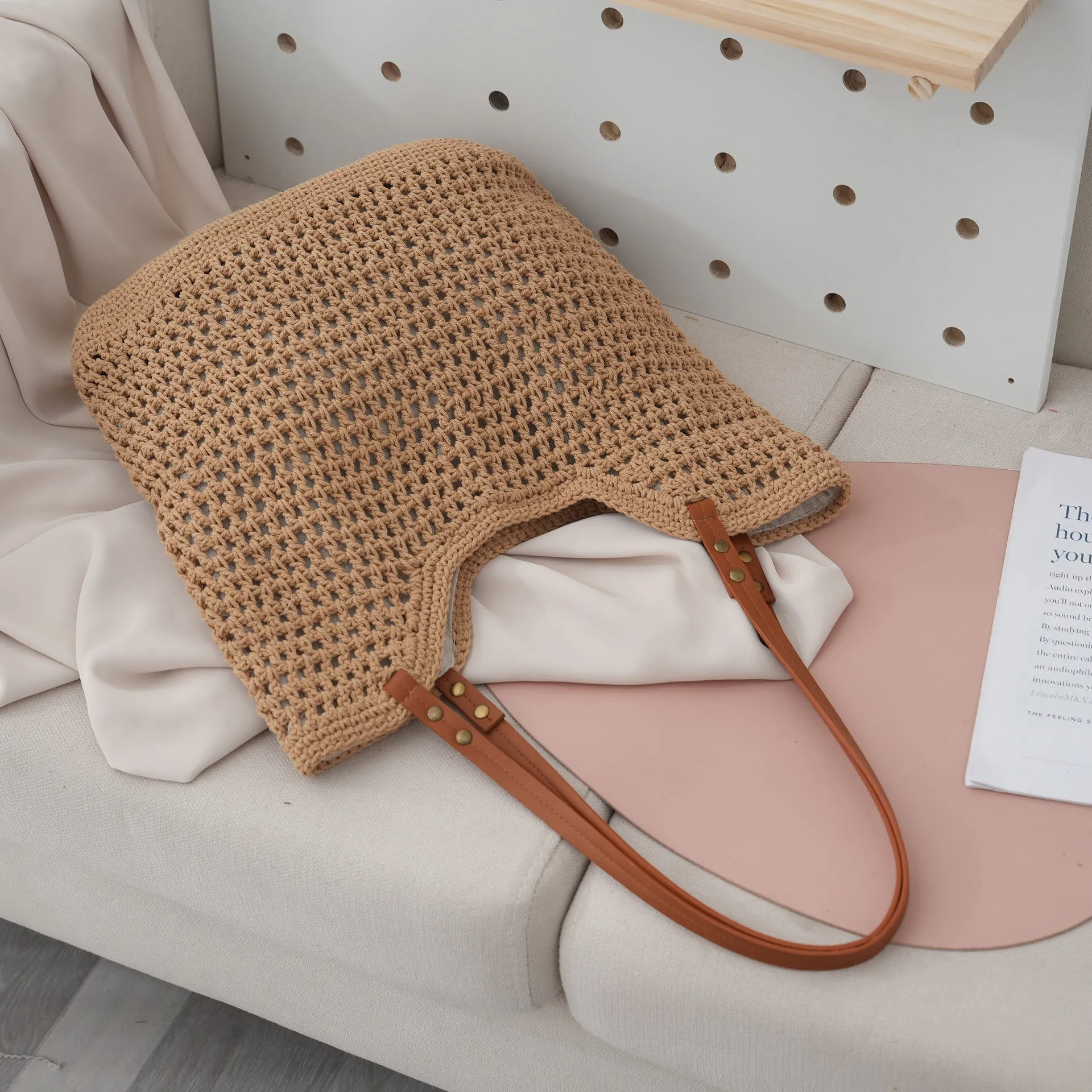 Mesh Woven Lightweight Straw Handbag