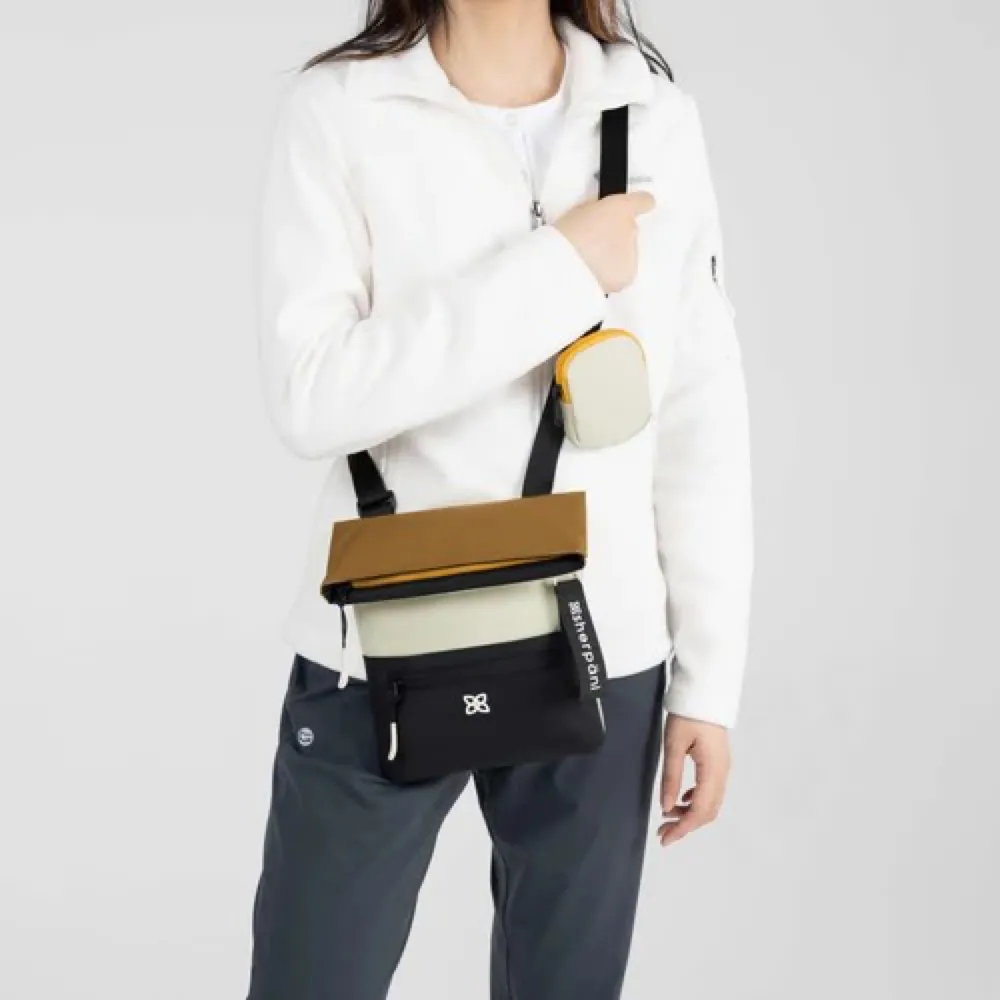 Sherpani Pica Crossbody Bag in Elmwood