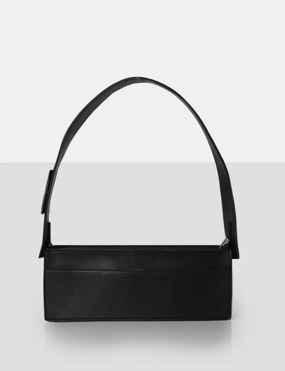 The Koa Black Long Chain Detail Shoulder Bag