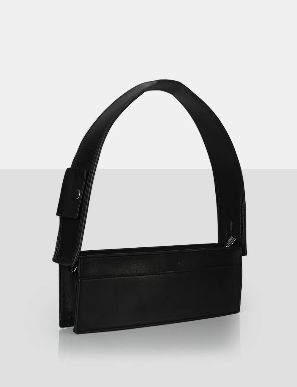 The Koa Black Long Chain Detail Shoulder Bag