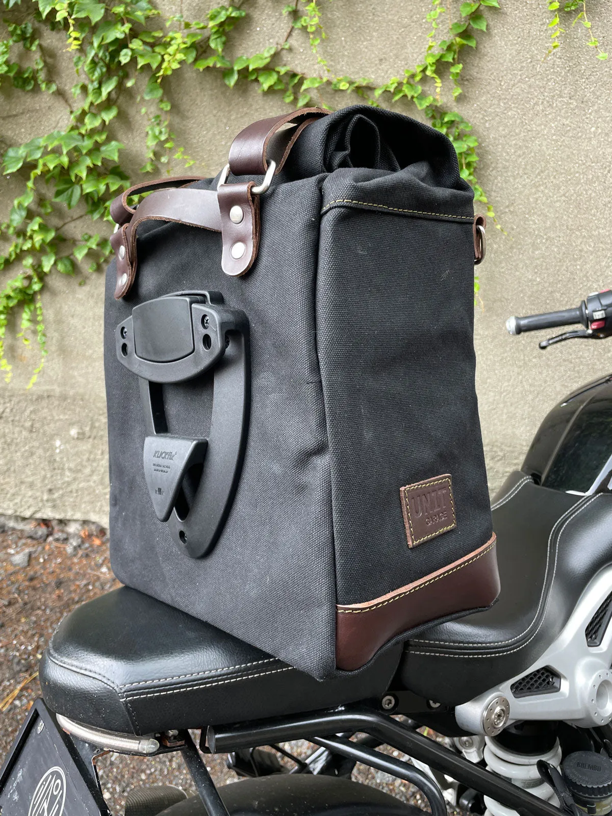 UNIT Garage Klickfix Series Canvas Pannier - LG (22-30L)